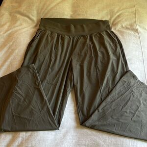 Women’s Athleta Nolita Wide-Leg Pants, olive green, size 18